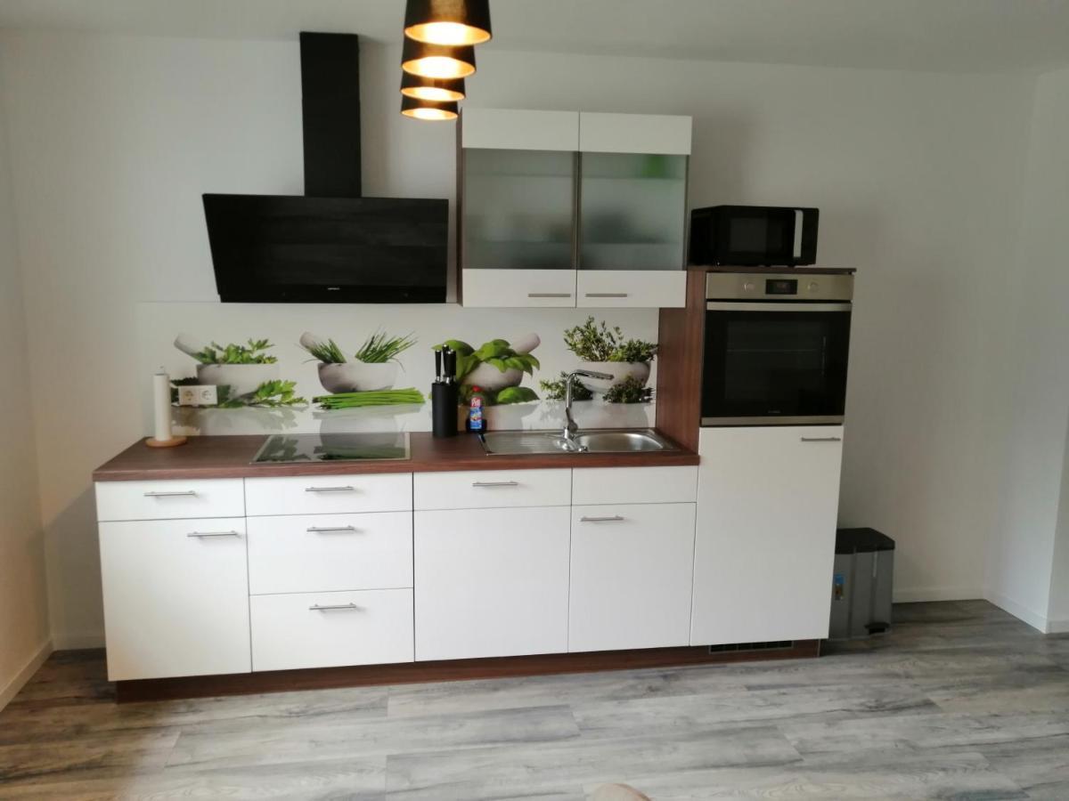 Apartment Am Felsen Zueschen Winterberg Exteriör bild